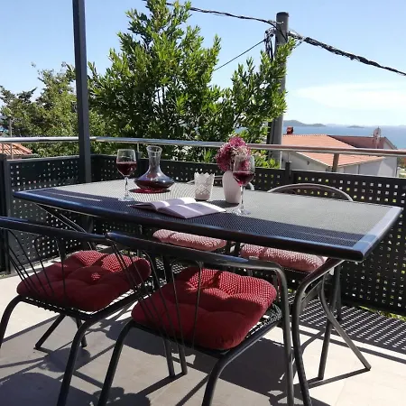 In With Sea View, Terrace, Air Conditioning, Wifi 4819-4 Pakoštane