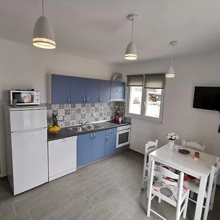 In With Sea View, Terrace, Air Conditioning, Wifi 4819-4 아파트